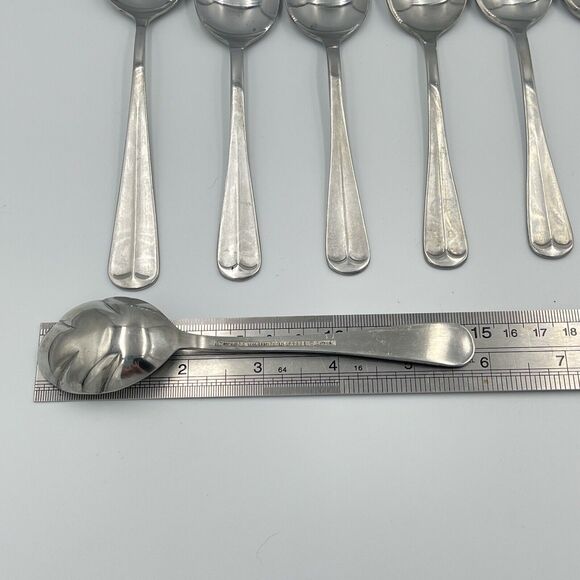 Washington Forge Stainless Spirit of America 7 QTY Spoons Scallop Sugar Teaspoon - Picture 7 of 8